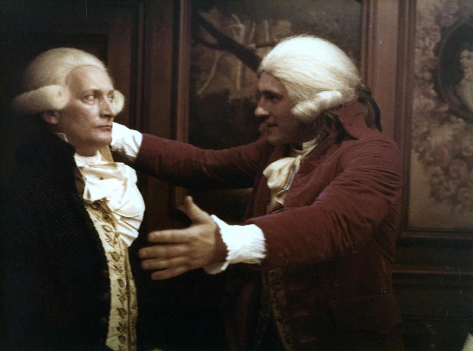 Fotos z filmu Andrzeja Wajdy "Danton", od lewej: Wojciech Pszoniak i Gerard Depardieu, fot. Renata Pajchel/Fototeka FINA/WFDiF