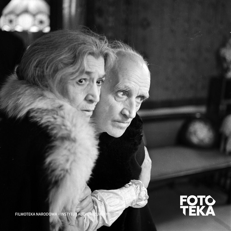 Fotos z filmu Grzegorza Królikiewicza "Na wylot", na zdj. Irena Ładosiówka i Jerzy Block, fot. Jerzy Troszczyński/Fototeka FINA