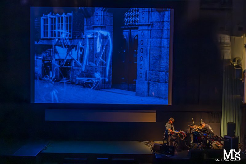 Hinode Tapes gra do filmu „Furman śmierci”, fot. Marcin Oliva Soto / FINA