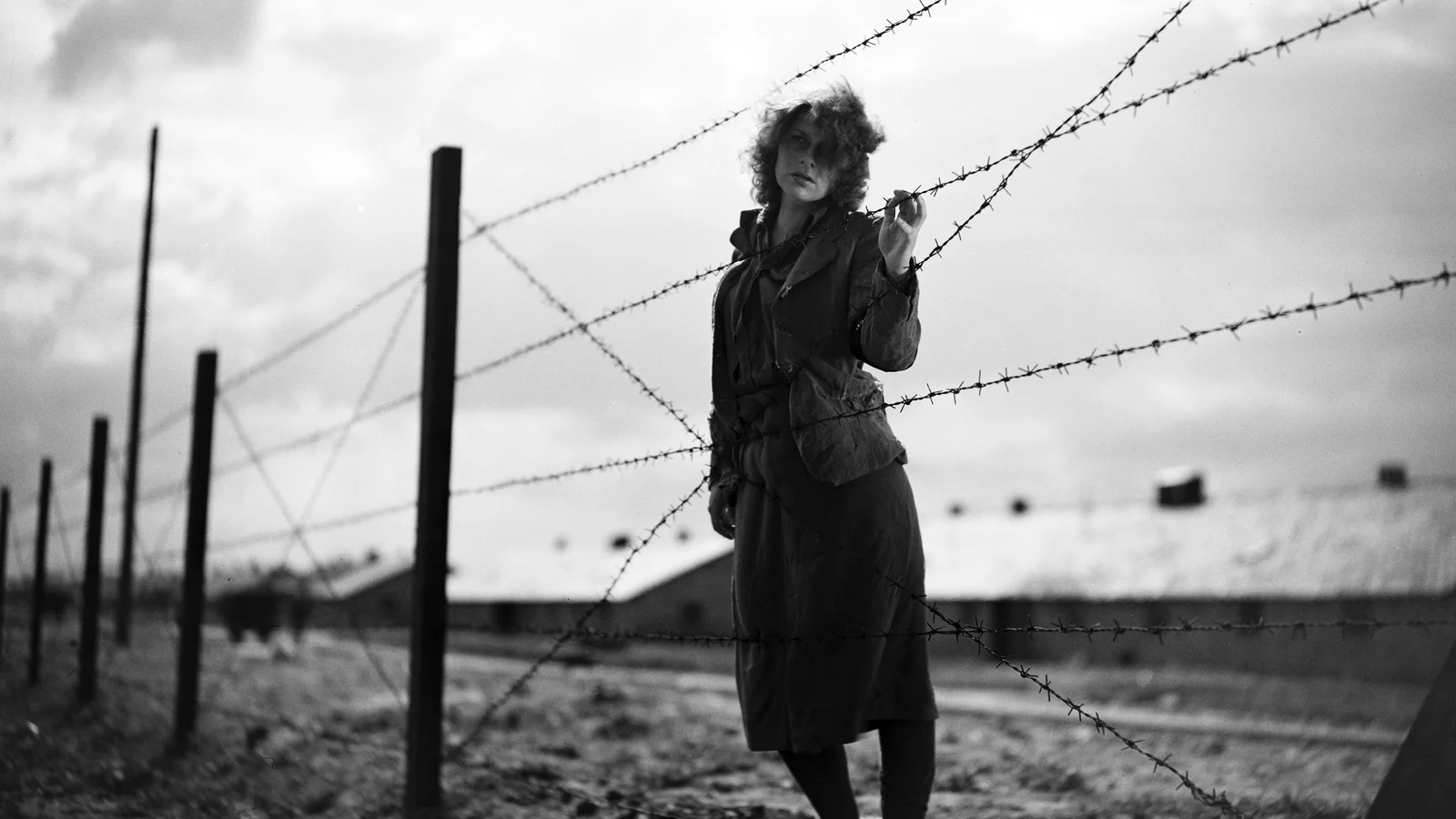 kadr z filmu „Ostatni etap”, reż. Wanda Jakubowska, źródło: Fototeka FINA, prawa: Filmoteka Narodowa – Instytut Audiowizualny