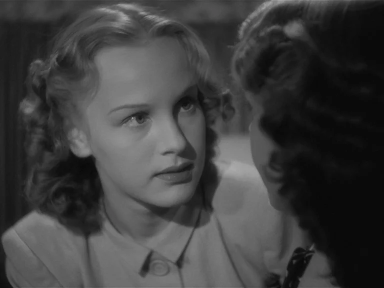 Scena z filmu „Violette nei capelli” (1941), reż. Carlo Ludovico Bragaglia, zdj. Giuseppe La Torre, domena publiczna/Wikimedia Commons